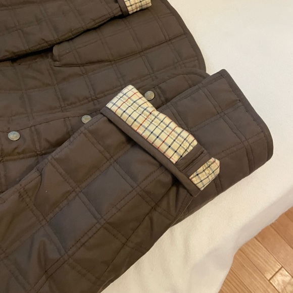 Brooks Brothers quilted jacket - Picture 2 of 7